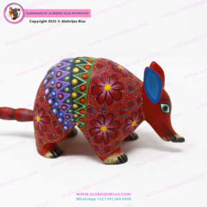 Armadillo Alebrije Tallado en madera pintado a mano III - Imagen 4