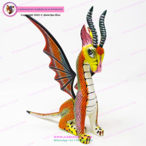 Escultura Artesanal de Madera, Alebrije Dragón Inocente 2