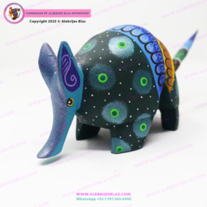 Talla de Madera de Copal, Alebrije Armadillo 5
