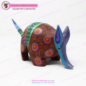 Talla de Madera de Copal, Alebrije Armadillo 11 - Imagen 3
