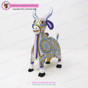 Escultura Artesanal Oaxaqueña, Alebrije Toro Cebú - Imagen 5