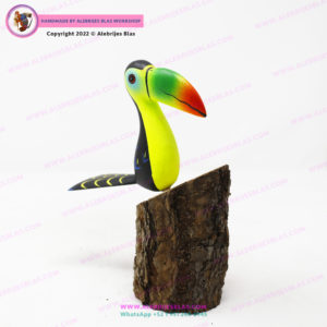 Alebrijes Artesanal Oaxaqueño, Tucán Sobre Rama - Imagen 5