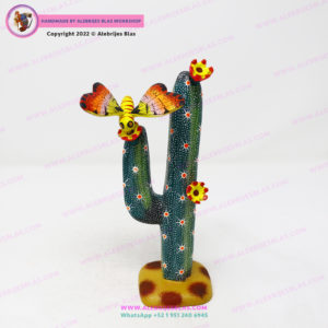 Talla de Madera, Alebrije Cactus con Mariposa III