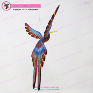 Figura Tallada y Pintada a Mano, Alebrije Colibrí III - Imagen 4