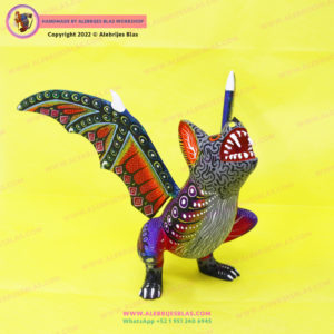 Alebrije Vampiro Sentado 3