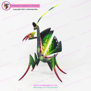 Alebrije Mantis Religiosa 2,  Escultura Artesanal Oaxaqueña Hecho a Mano - Imagen 3