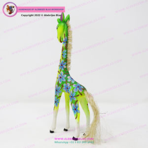 Escultura Artesanal Oaxaqueña, Alebrije Jirafa VI - Imagen 3
