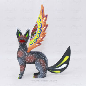 Alternative view of Alebrije Perro Xoloitzcuintle