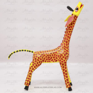 Alternative view of Alebrije Jirafa