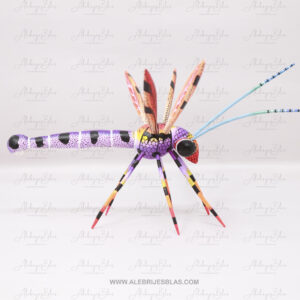 Alternative view of Alebrije Libélula