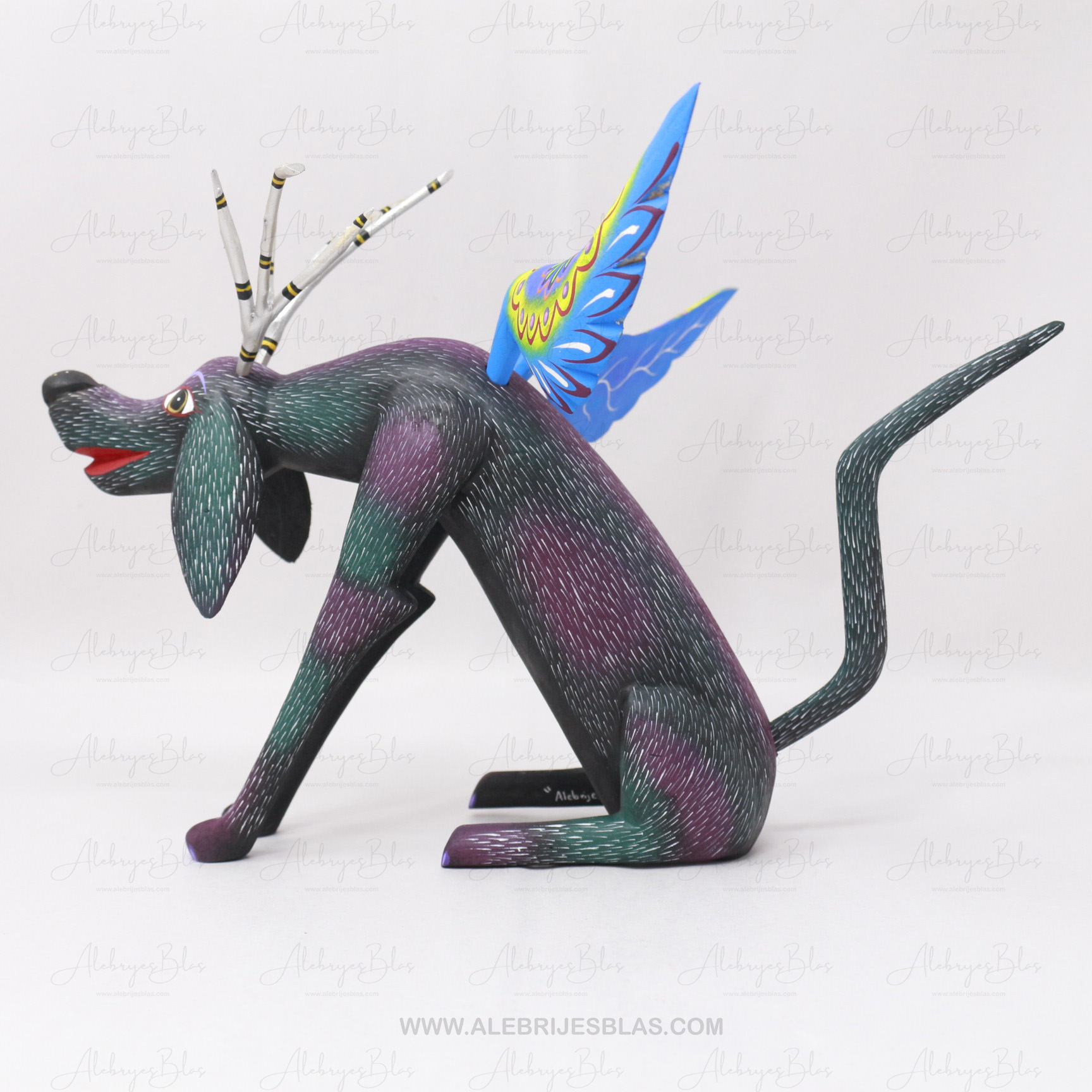 Perro Alado de los Bosques - Imagen 4