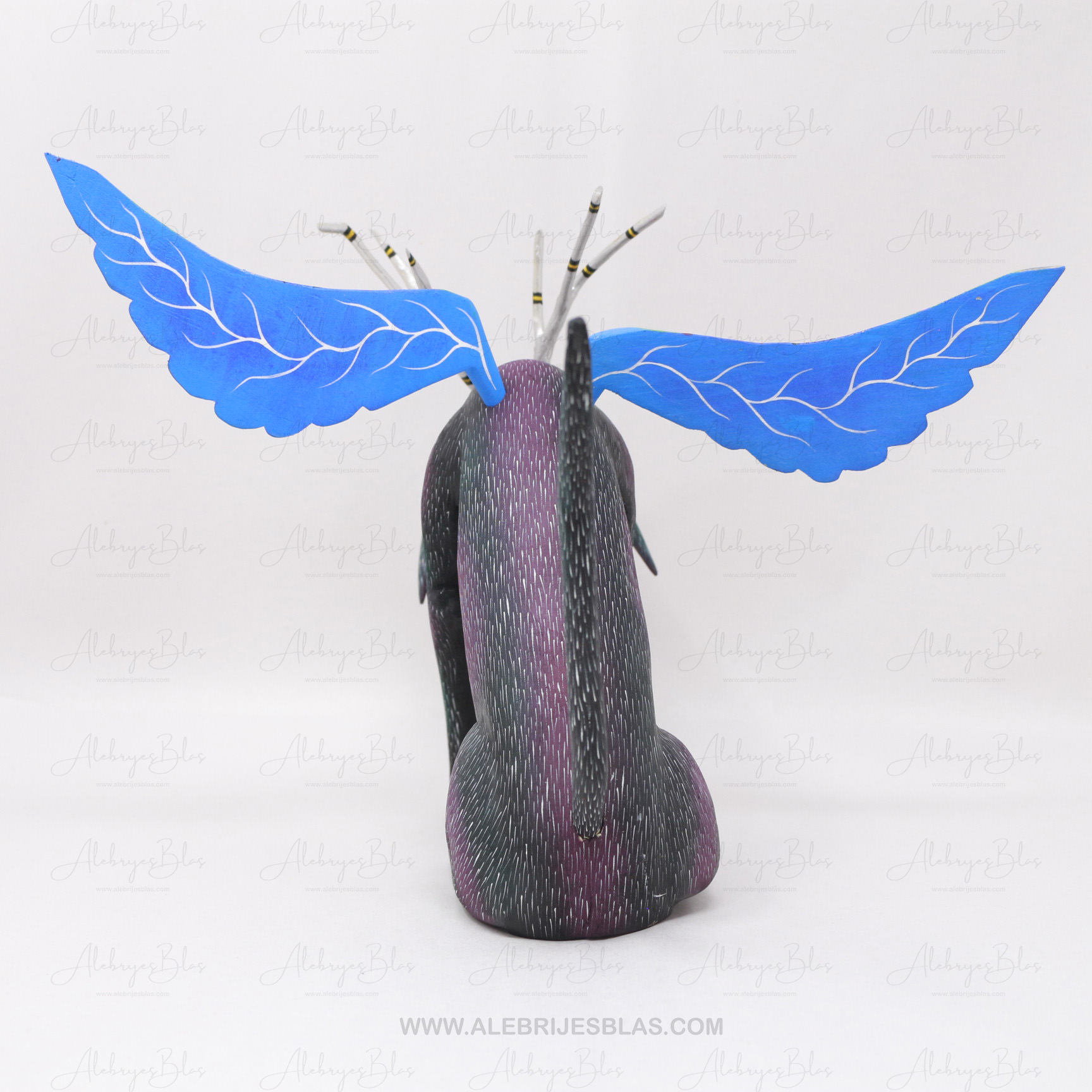 Perro Alado de los Bosques - Imagen 5