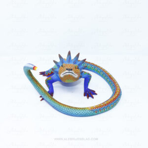 Alternative view of Iguana de Colores Ancestrales